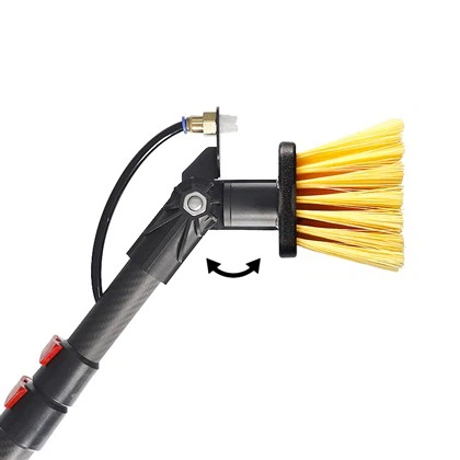 Rankinis saulės kolektorių valymo šepetys